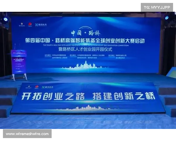 向汉天:探索新时代科技创新与人文精神的交汇点 向汉天:探索新时代科技创新与人文精神的交汇点